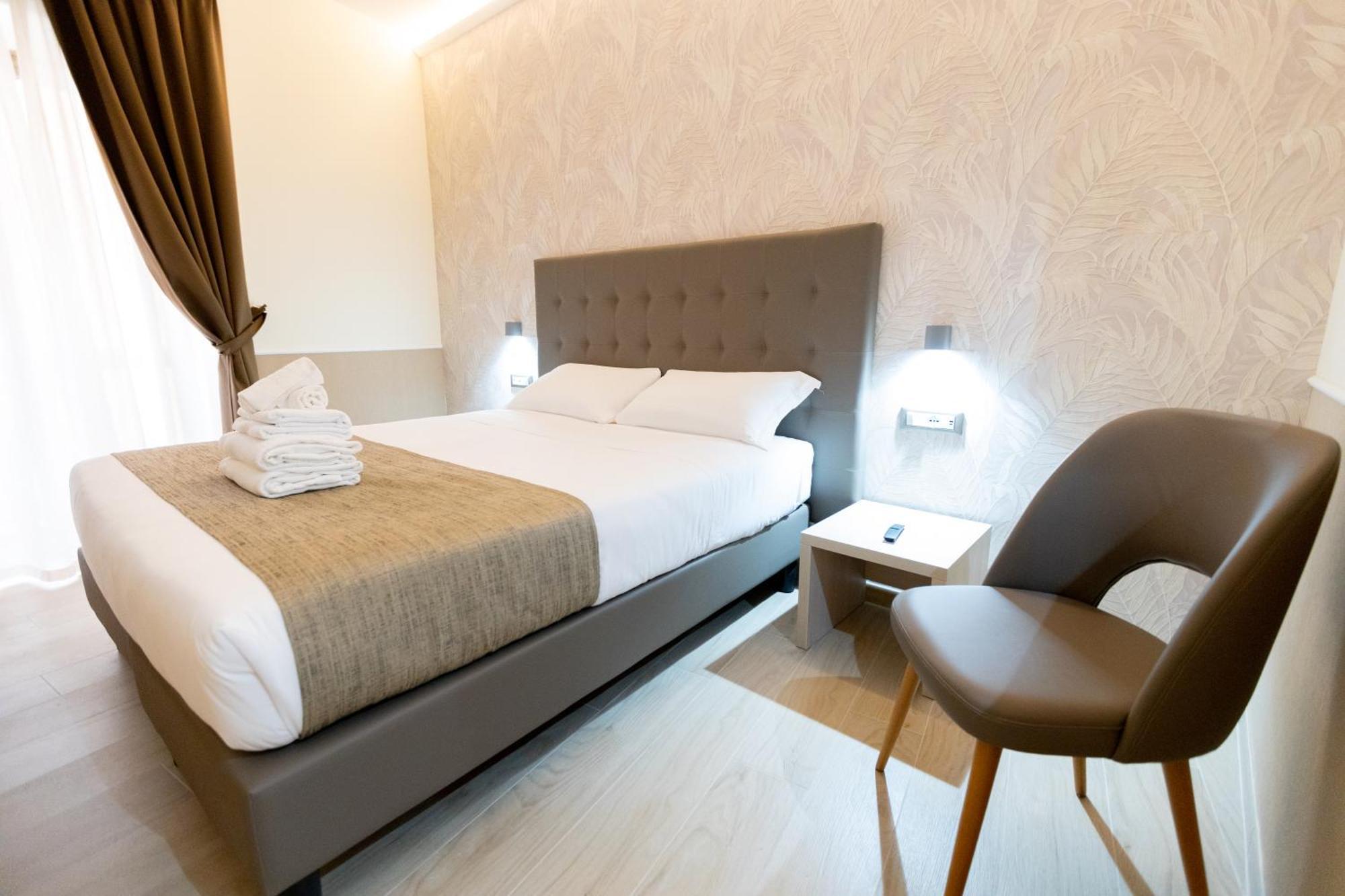 Hotel Maximus ローマ エクステリア 写真