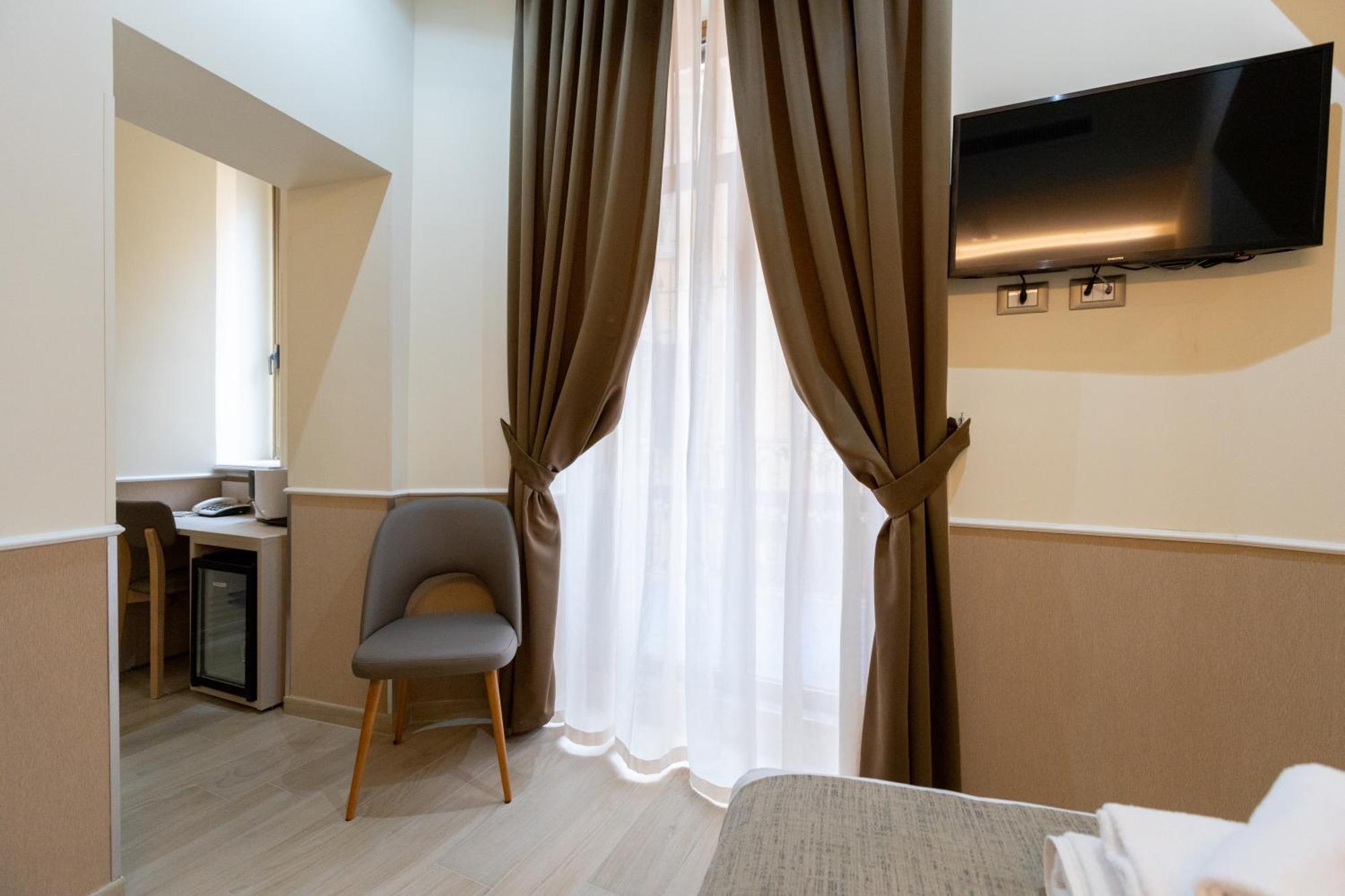 Hotel Maximus ローマ エクステリア 写真
